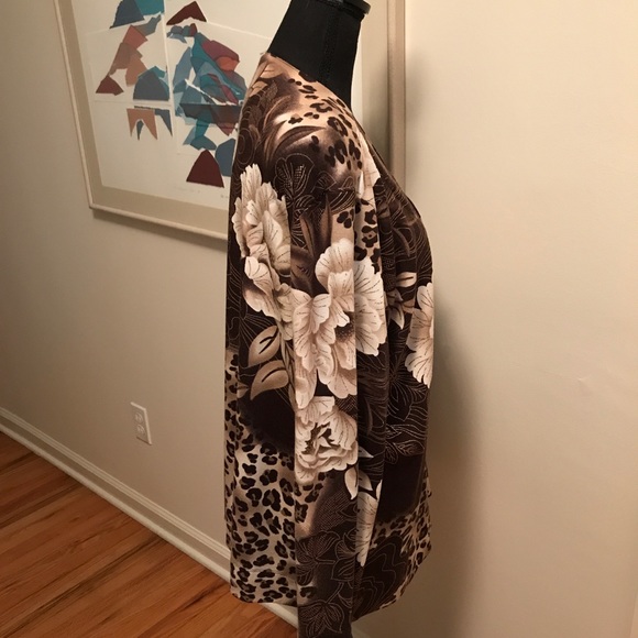 Chico’s Animal Print With Gold Metallic Threads Collarless Blazer/Jacket/Tank - Picture 2 of 8